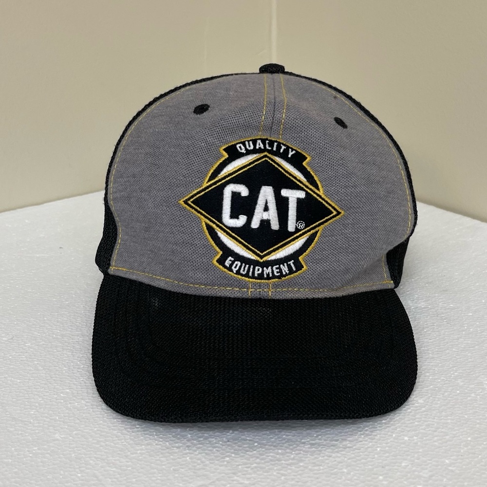 Caterpillar Quality Equipment Fitted Cap Size L/XL